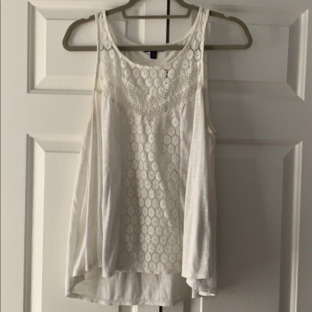 White American Eagle tank top
